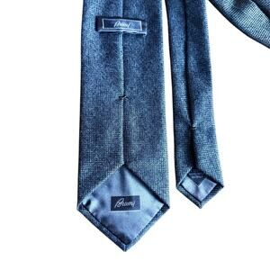 Brioni Luxury 100% Cashmere Tie in Gray Hand Made in Italy 3 1/2" Wide